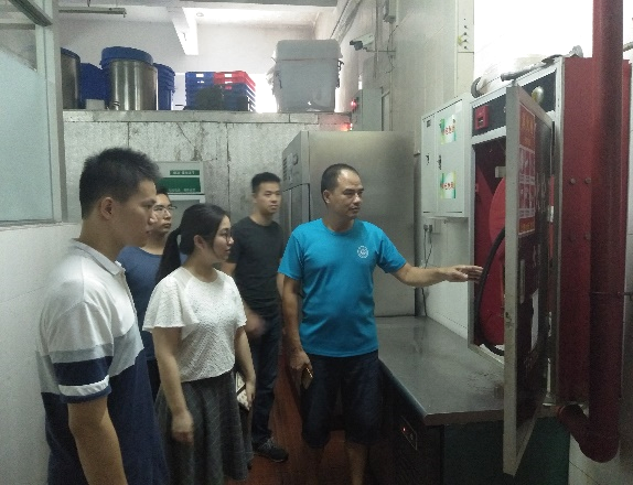 5d6f3ed038168.png 14 开学前食堂消防检查.png